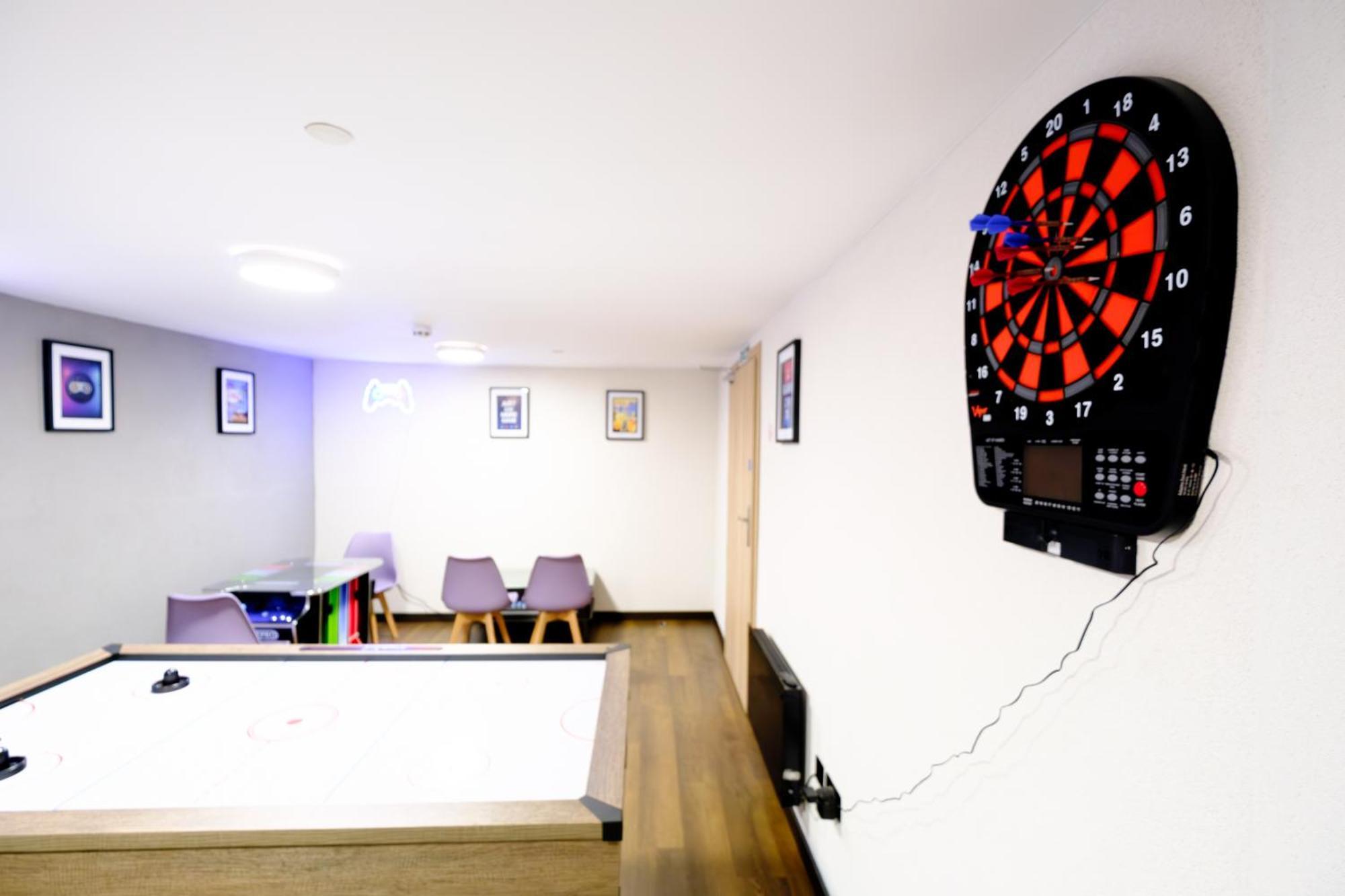 James Court Apartments By Staycay Llandudno Extérieur photo